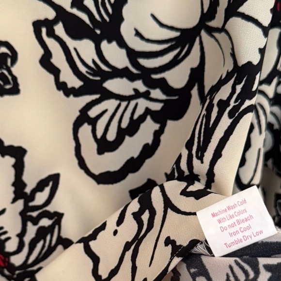 Julie Brown NYC Floral Blouse Size 6 Ruffled Bell Sleeves Boho Chic Romantic - Picture 5 of 8